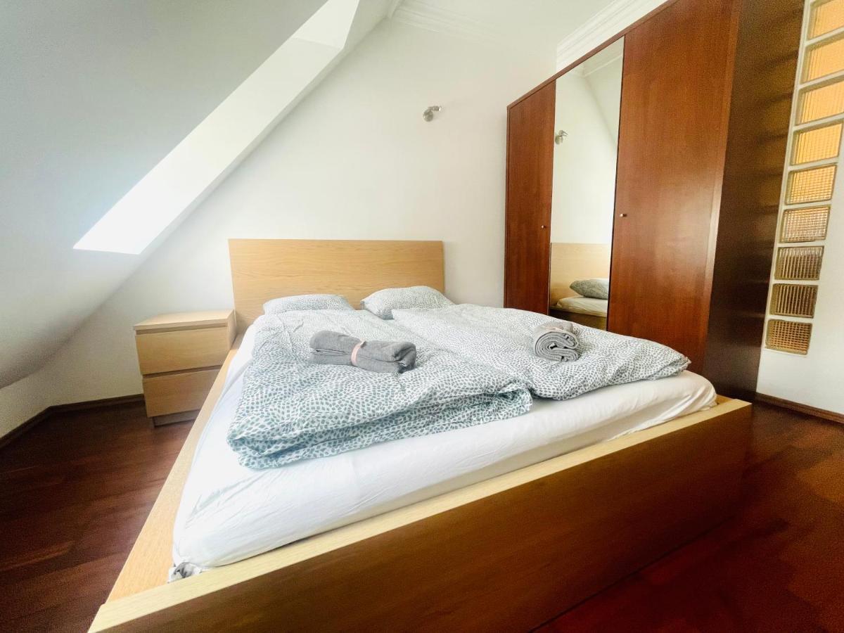 Sip 22 Budapeste Exterior foto